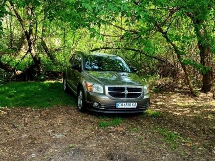 Серый Додж Калибер, объемом двигателя 1.8 л и пробегом 180 тыс. км за 6000 $, фото 1 на Automoto.ua