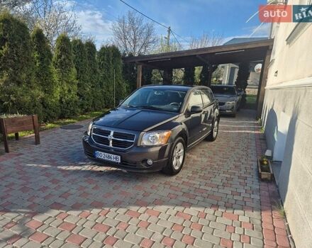Серый Додж Калибер, объемом двигателя 2 л и пробегом 186 тыс. км за 9000 $, фото 1 на Automoto.ua
