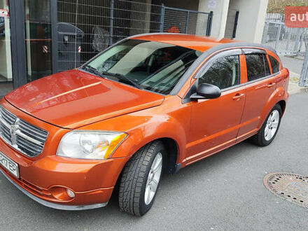 Помаранчевий Додж Caliber, об'ємом двигуна 2 л та пробігом 260 тис. км за 6500 $, фото 1 на Automoto.ua