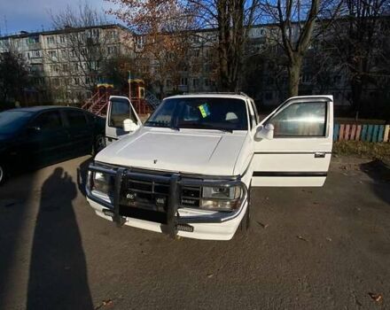 Белый Додж Караван, объемом двигателя 2.97 л и пробегом 300 тыс. км за 4300 $, фото 6 на Automoto.ua