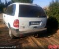 Белый Додж Караван, объемом двигателя 2.5 л и пробегом 440 тыс. км за 2150 $, фото 3 на Automoto.ua