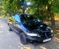 Черный Додж Караван, объемом двигателя 2.5 л и пробегом 302 тыс. км за 3500 $, фото 2 на Automoto.ua