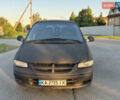 Черный Додж Караван, объемом двигателя 2.5 л и пробегом 415 тыс. км за 2900 $, фото 2 на Automoto.ua
