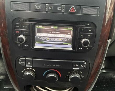 Черный Додж Караван, объемом двигателя 2.5 л и пробегом 393 тыс. км за 4000 $, фото 8 на Automoto.ua