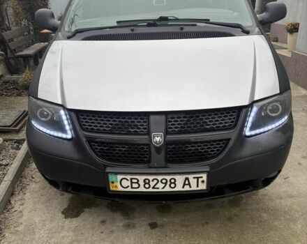 Черный Додж Караван, объемом двигателя 2.5 л и пробегом 393 тыс. км за 4000 $, фото 12 на Automoto.ua