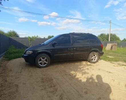 Чорний Додж Caravan, об'ємом двигуна 2 л та пробігом 1 тис. км за 3900 $, фото 3 на Automoto.ua