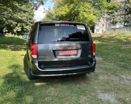 Черный Додж Караван, объемом двигателя 3.6 л и пробегом 117 тыс. км за 13500 $, фото 1 на Automoto.ua