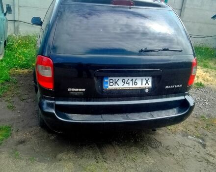 Черный Додж Караван, объемом двигателя 2.5 л и пробегом 3 тыс. км за 4100 $, фото 1 на Automoto.ua