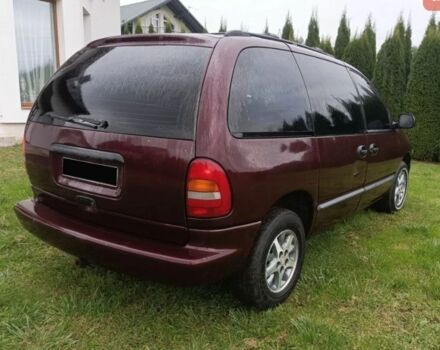 Коричневый Додж Караван, объемом двигателя 2.4 л и пробегом 270 тыс. км за 2200 $, фото 5 на Automoto.ua