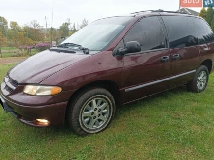 Коричневый Додж Караван, объемом двигателя 2.4 л и пробегом 270 тыс. км за 2200 $, фото 1 на Automoto.ua
