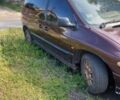 Красный Додж Караван, объемом двигателя 3 л и пробегом 500 тыс. км за 1100 $, фото 1 на Automoto.ua
