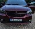 Червоний Додж Caravan, об'ємом двигуна 3.6 л та пробігом 178 тис. км за 300 $, фото 1 на Automoto.ua
