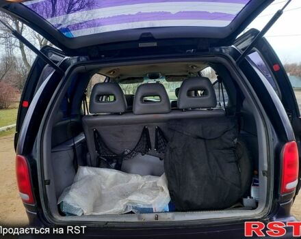 Додж Caravan, об'ємом двигуна 3.8 л та пробігом 225 тис. км за 3800 $, фото 2 на Automoto.ua