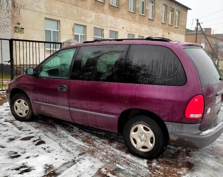 Додж Караван, объемом двигателя 3.3 л и пробегом 175 тыс. км за 4000 $, фото 2 на Automoto.ua