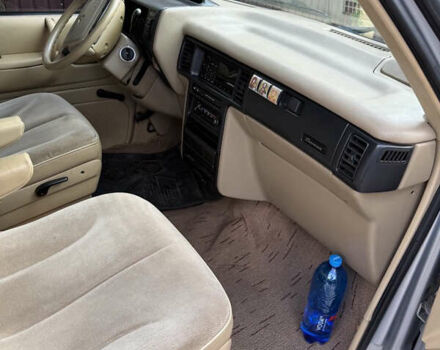 Додж Караван 1993 в Киеве на Automoto.ua Серый Додж Караван, объемом двигателя 3 л и пробегом 62 тыс. км за 4600 $, фото 4 на Automoto.ua