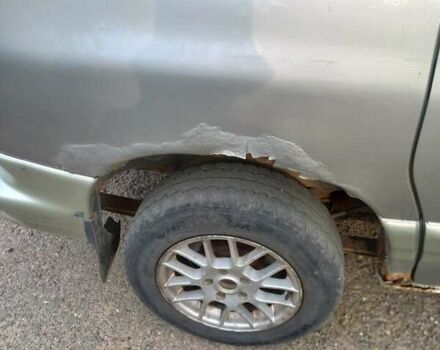 Додж Караван 1996 в Дрогобыче на Automoto.ua Серый Додж Караван, объемом двигателя 2.97 л и пробегом 200 тыс. км за 850 $, фото 13 на Automoto.ua