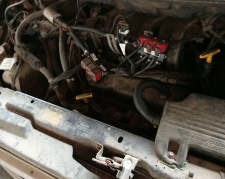 Сірий Додж Caravan, об'ємом двигуна 0 л та пробігом 250 тис. км за 1500 $, фото 1 на Automoto.ua