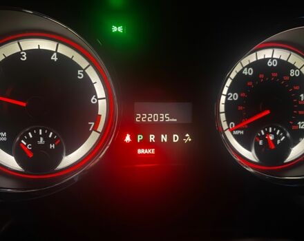 Серый Додж Караван, объемом двигателя 3.6 л и пробегом 340 тыс. км за 13300 $, фото 8 на Automoto.ua