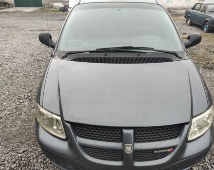 Серый Додж Караван, объемом двигателя 3 л и пробегом 380 тыс. км за 4500 $, фото 1 на Automoto.ua