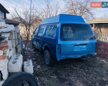 Синий Додж Караван, объемом двигателя 3.3 л и пробегом 380 тыс. км за 3500 $, фото 3 на Automoto.ua