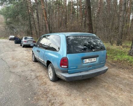 Синій Додж Caravan, об'ємом двигуна 3.3 л та пробігом 400 тис. км за 2200 $, фото 3 на Automoto.ua