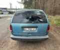 Синій Додж Caravan, об'ємом двигуна 3.3 л та пробігом 400 тис. км за 2200 $, фото 6 на Automoto.ua