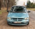Синій Додж Caravan, об'ємом двигуна 3.3 л та пробігом 400 тис. км за 2200 $, фото 1 на Automoto.ua