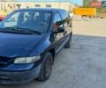 Синій Додж Caravan, об'ємом двигуна 2.5 л та пробігом 440 тис. км за 3200 $, фото 1 на Automoto.ua