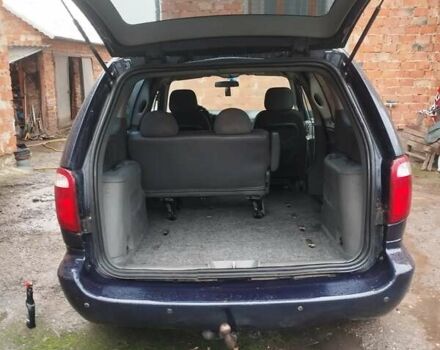 Синий Додж Караван, объемом двигателя 3.3 л и пробегом 200 тыс. км за 5100 $, фото 12 на Automoto.ua