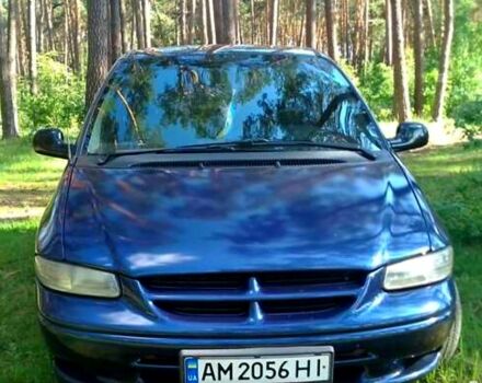 Синий Додж Караван, объемом двигателя 2.5 л и пробегом 250 тыс. км за 3250 $, фото 1 на Automoto.ua