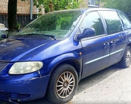Синий Додж Караван, объемом двигателя 2.5 л и пробегом 500 тыс. км за 2150 $, фото 1 на Automoto.ua