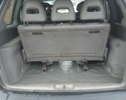 Зеленый Додж Караван, объемом двигателя 2.5 л и пробегом 512 тыс. км за 2600 $, фото 6 на Automoto.ua