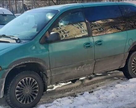 Зеленый Додж Караван, объемом двигателя 3.3 л и пробегом 153 тыс. км за 3500 $, фото 8 на Automoto.ua