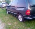 Зелений Додж Caravan, об'ємом двигуна 2.5 л та пробігом 357 тис. км за 4300 $, фото 5 на Automoto.ua