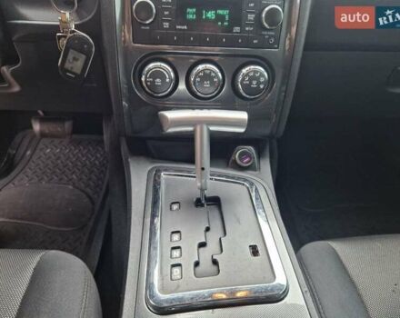 Белый Додж Челенджер, объемом двигателя 3.6 л и пробегом 226 тыс. км за 15300 $, фото 10 на Automoto.ua