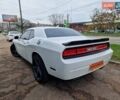 Белый Додж Челенджер, объемом двигателя 3.6 л и пробегом 226 тыс. км за 15300 $, фото 4 на Automoto.ua