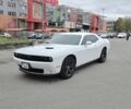 Белый Додж Челенджер, объемом двигателя 3.6 л и пробегом 182 тыс. км за 12800 $, фото 1 на Automoto.ua