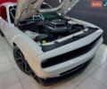 Білий Додж Challenger, об'ємом двигуна 6.42 л та пробігом 119 тис. км за 36000 $, фото 6 на Automoto.ua