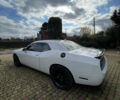 Белый Додж Челенджер, объемом двигателя 3.6 л и пробегом 72 тыс. км за 23000 $, фото 4 на Automoto.ua