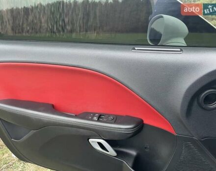 Белый Додж Челенджер, объемом двигателя 3.6 л и пробегом 109 тыс. км за 19000 $, фото 15 на Automoto.ua