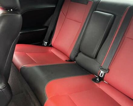 Белый Додж Челенджер, объемом двигателя 3.6 л и пробегом 109 тыс. км за 19000 $, фото 9 на Automoto.ua