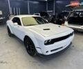 Белый Додж Челенджер, объемом двигателя 3.6 л и пробегом 194 тыс. км за 17600 $, фото 2 на Automoto.ua