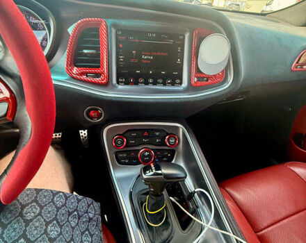 Білий Додж Challenger, об'ємом двигуна 3.6 л та пробігом 63 тис. км за 25000 $, фото 11 на Automoto.ua