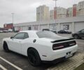 Белый Додж Челенджер, объемом двигателя 6.4 л и пробегом 32 тыс. км за 28500 $, фото 15 на Automoto.ua