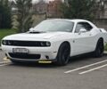 Белый Додж Челенджер, объемом двигателя 6.4 л и пробегом 32 тыс. км за 28500 $, фото 2 на Automoto.ua
