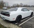 Белый Додж Челенджер, объемом двигателя 6.4 л и пробегом 32 тыс. км за 28500 $, фото 14 на Automoto.ua
