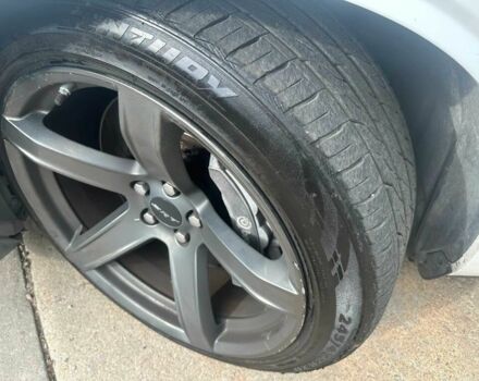 Додж Челенджер 2018 в Киеве на Automoto.ua Белый Додж Челенджер, объемом двигателя 6.2 л и пробегом 39 тыс. км за 25000 $, фото 11 на Automoto.ua