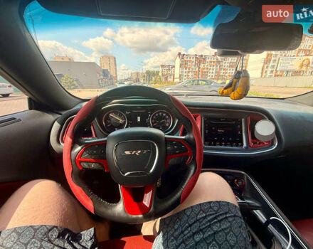 Білий Додж Challenger, об'ємом двигуна 3.6 л та пробігом 63 тис. км за 25000 $, фото 7 на Automoto.ua