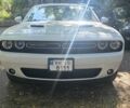 Білий Додж Challenger, об'ємом двигуна 3.6 л та пробігом 95 тис. км за 23300 $, фото 1 на Automoto.ua
