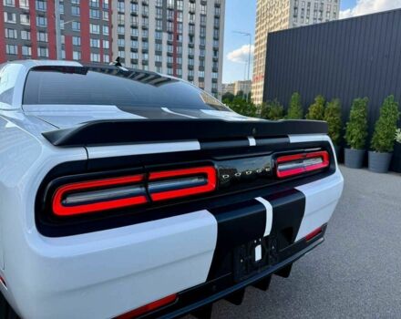 Білий Додж Challenger, об'ємом двигуна 5.7 л та пробігом 90 тис. км за 33500 $, фото 9 на Automoto.ua